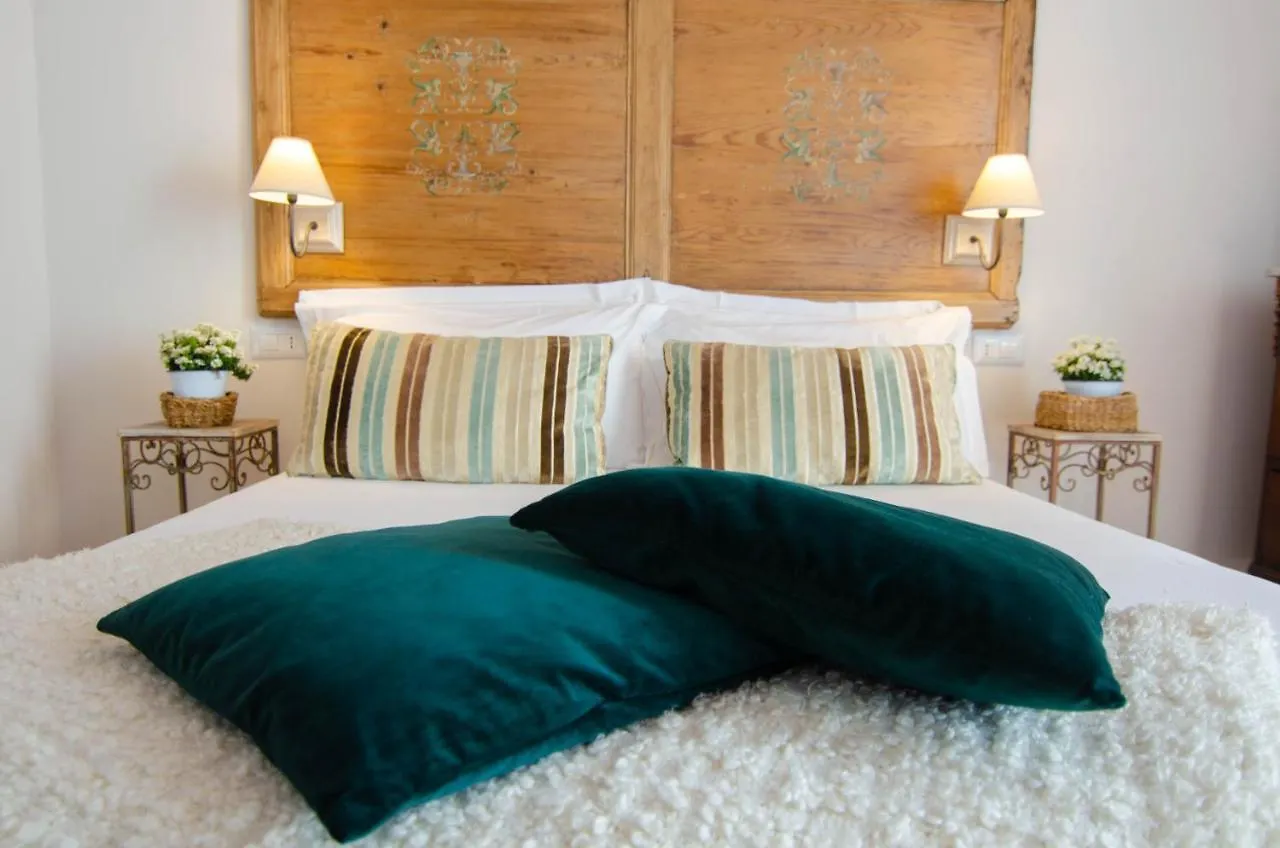 Dimora Dell'Erbe Rooms Montepulciano 0*,  Italy