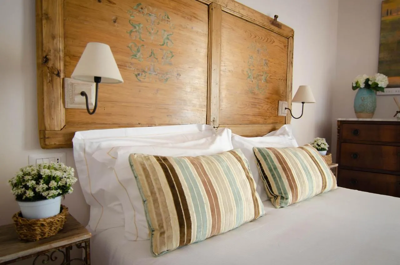 Dimora Dell'Erbe Rooms Montepulciano Italy