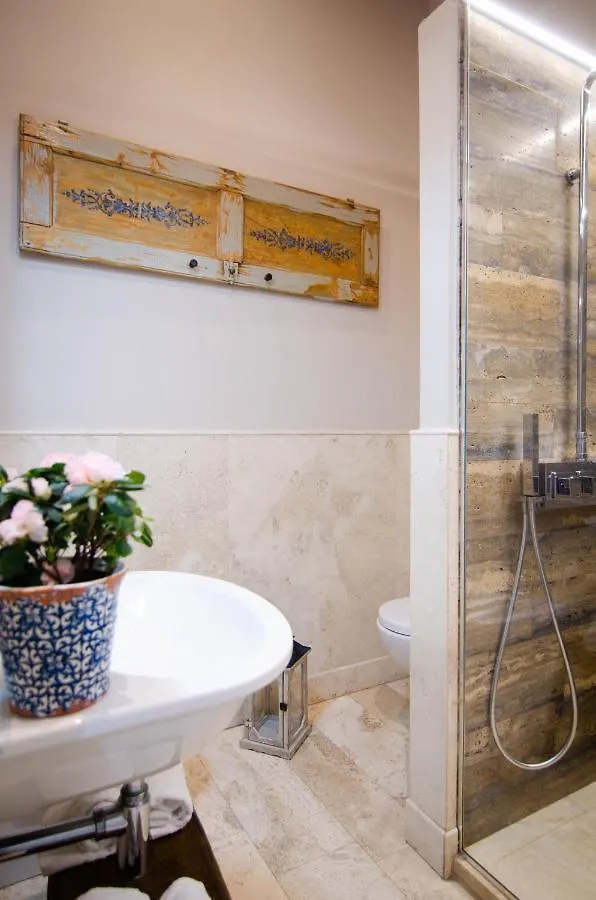 Dimora Dell'Erbe Rooms Montepulciano Bed & Breakfast