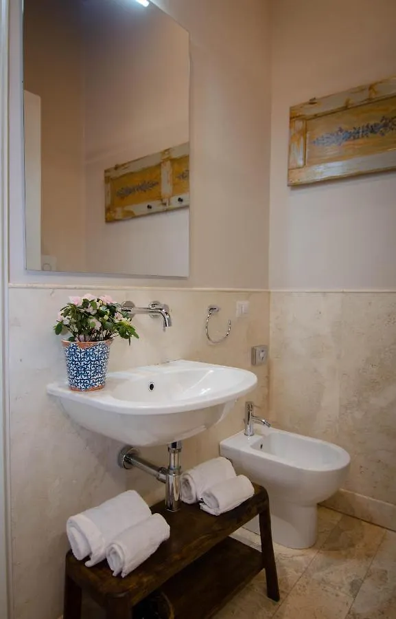 Bed & Breakfast Dimora Dell'Erbe Rooms Montepulciano