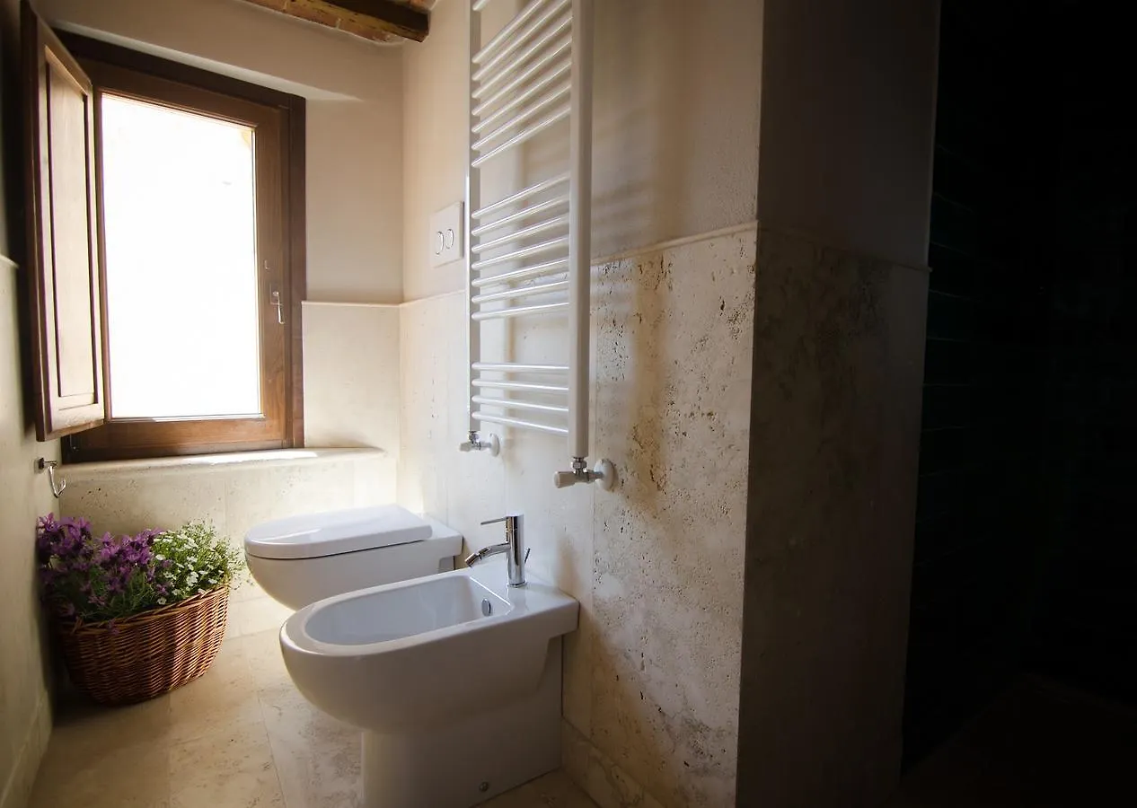 Dimora Dell'Erbe Rooms Montepulciano 0*,